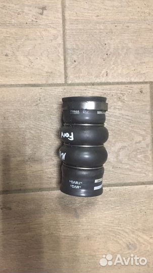 Патрубок интеркулера Ford Focus 1998 XS4Q-6N650-AF