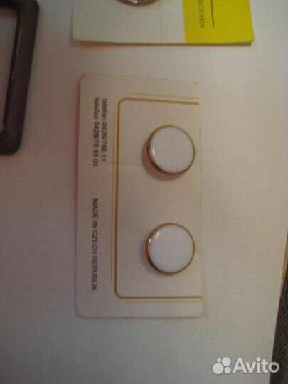 Стеклянные пуговицы Чехословакия сов времени