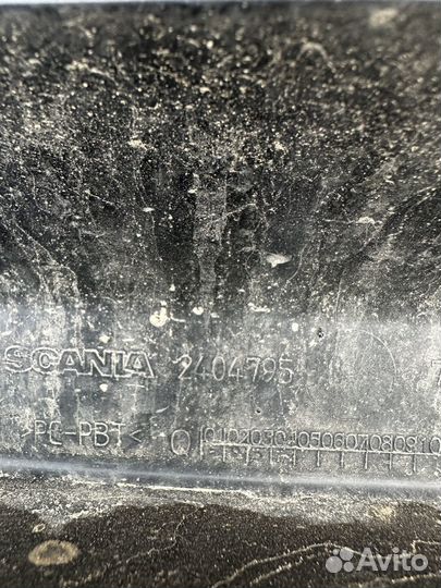 Накладка бампера Scania 6 2404795
