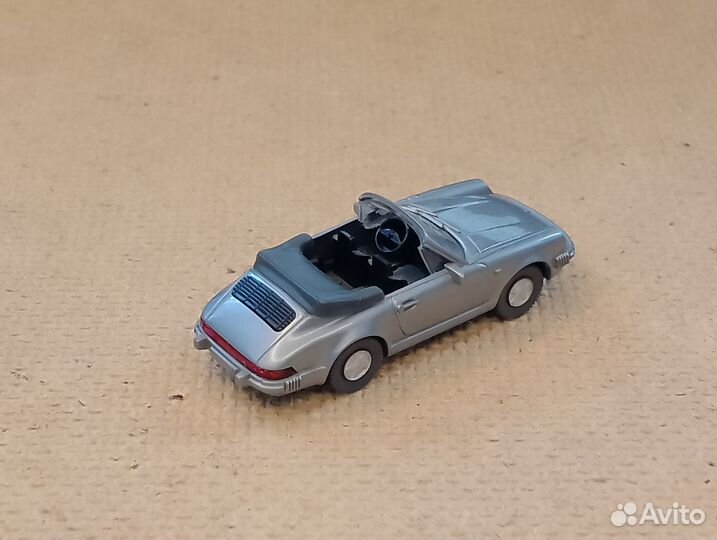 Porsche Carrera 3.2 (Type 911) 1974-1989. Cabrio