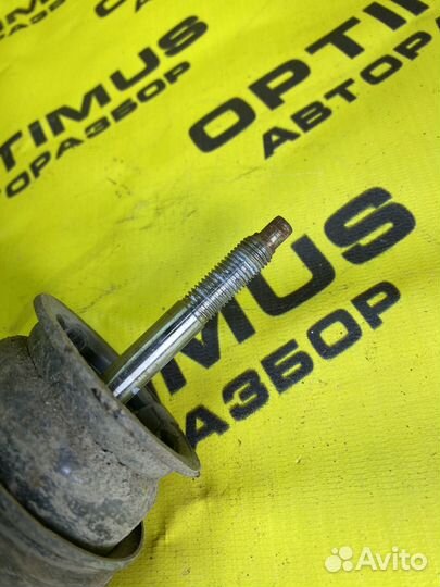 Задняя стойка Geely GC6