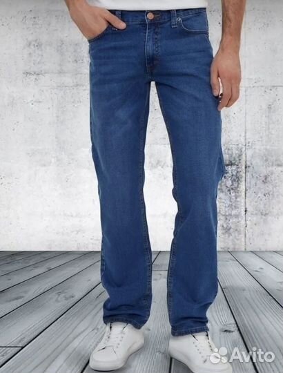 Джинсы новые