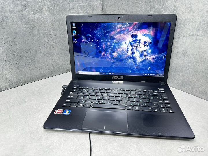 Ноутбук Asus AMD C-60 SSD 128gb RAM 2gb