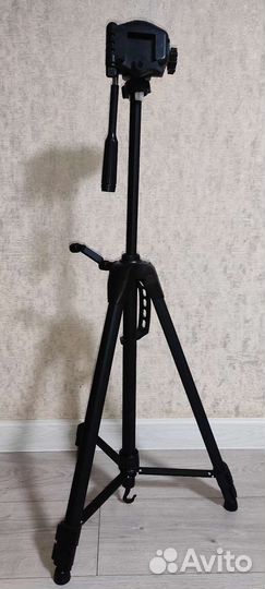 Штатив для фотоаппарата и телефона