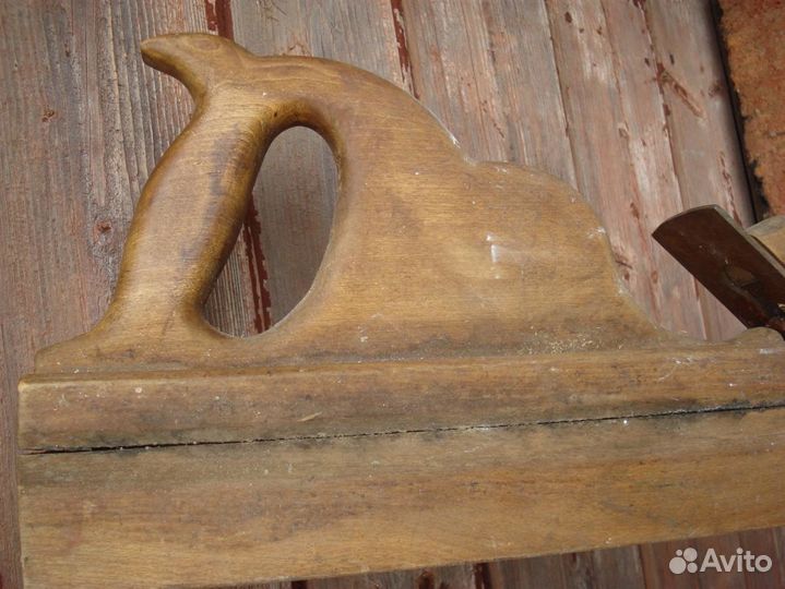 Старинные фуганки и плотницкий чемоданчик
