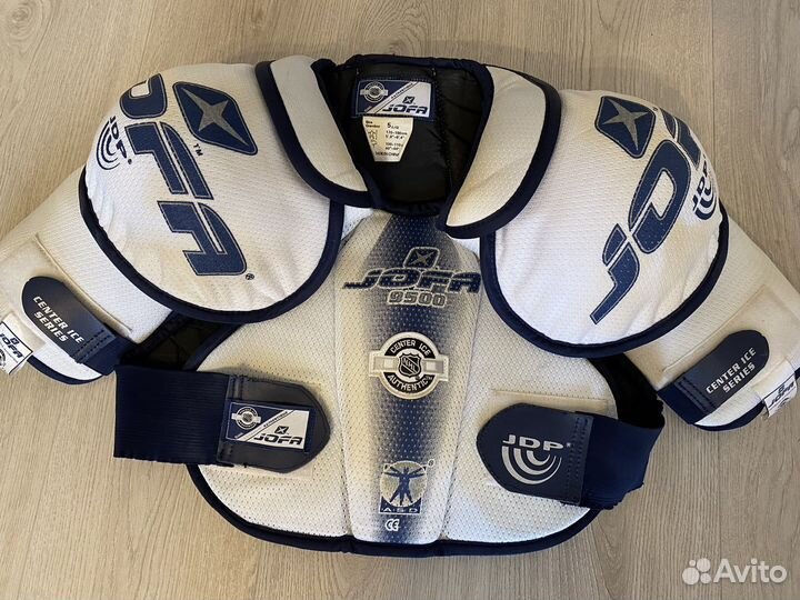 Нагрудник хоккейный jofa 9500