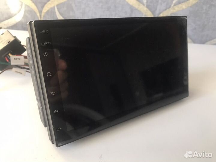 Магнитола teyes cc2 plus