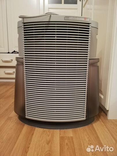 Увлажнитель и мойка воздуха Air-O-Swiss 2071