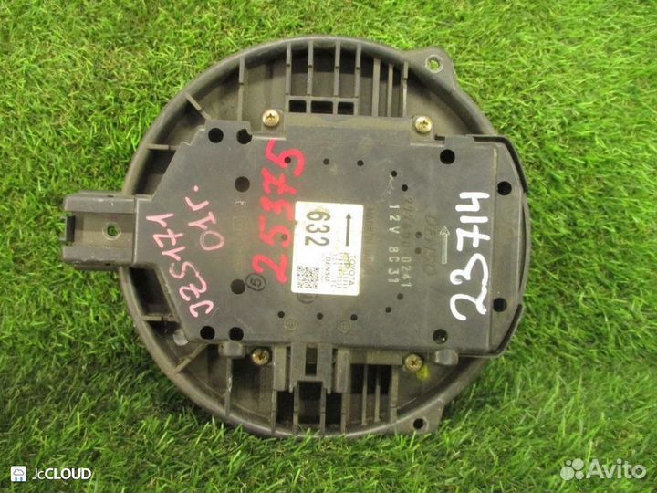 Мотор печки на toyota crown JZS171W 1JZ-FSE