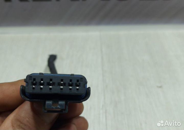 Штекер разъём фары Renault sandero 2