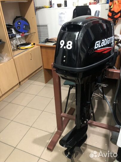 Лодочный мотор Gladiator G 9.8 FHS