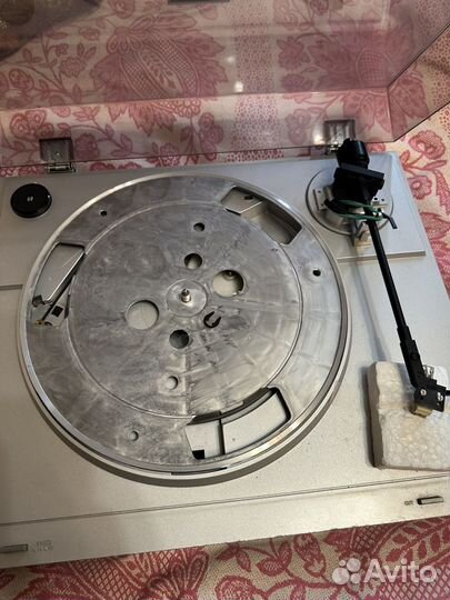 Проигрыватель винила Sharp tp-23h(S)