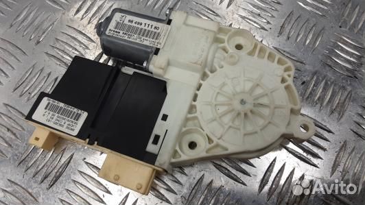 Моторчик стеклоподъемника переднего левого peugeot