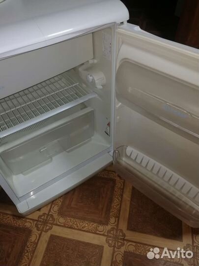Холодильник Indesit tt85.001