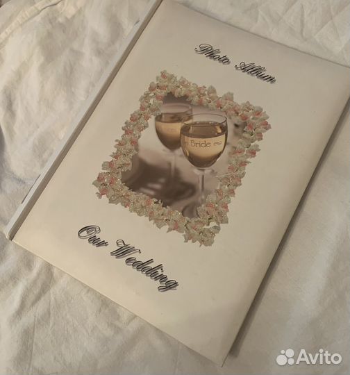 Свадебный альбом молодоженов