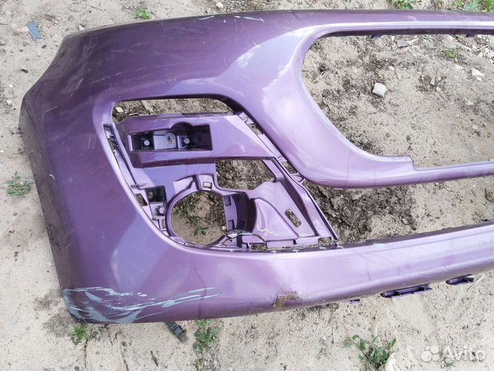 Бампер передний Peugeot 107