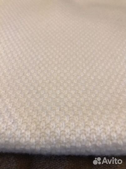 Отрез шерстяной ткани