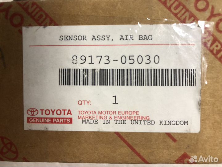 Датчик AIR BAG toyota avensis II 8917305030