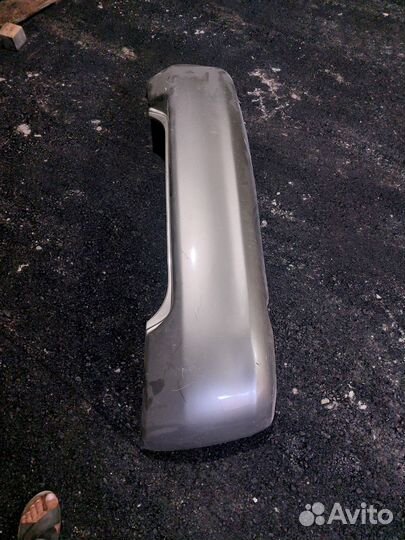 Бампер задний toyota prius nhw11