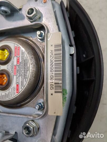 Подушка безопасности водителя Nissan Armada, 2010