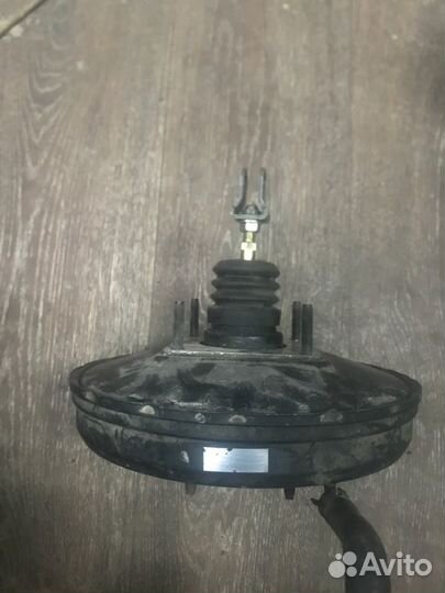 Вакуумный усилитель тормозов Toyota Corolla CE100