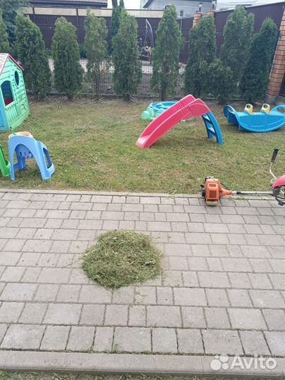 Подстригу газон тримером