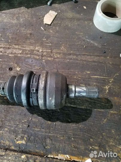 Продам полуось на opel