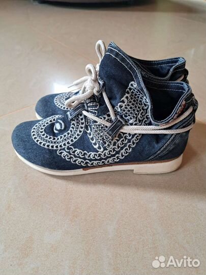 Джинсовые полусапожки