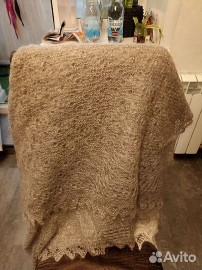 Пуховый платок паутинка