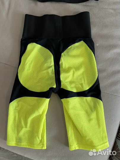 Костюм для фитнеса женский