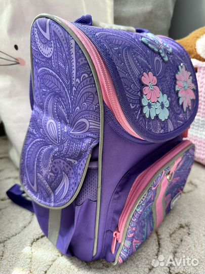 Рюкзак школьный