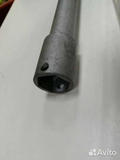 Ось переднего колеса Honda