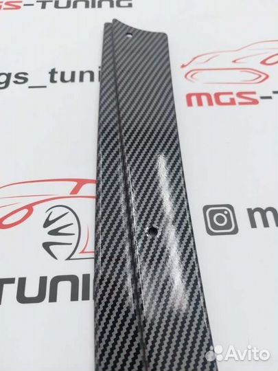 Сплиттеры под карбон в задний бампер BMW G20