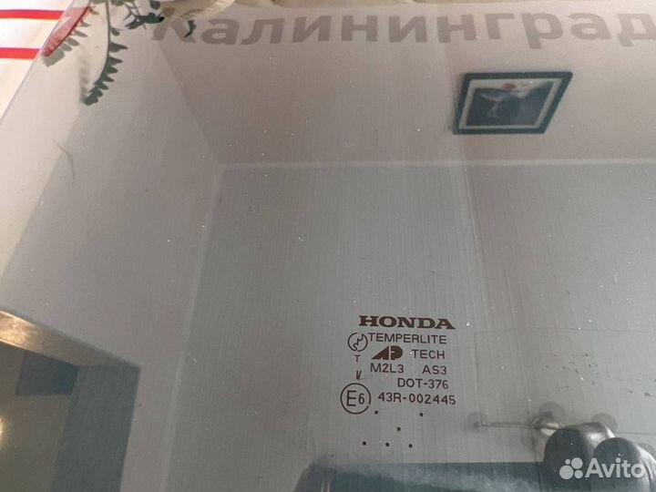 Стекло двери заднее правое Honda Ridgeline J35A9