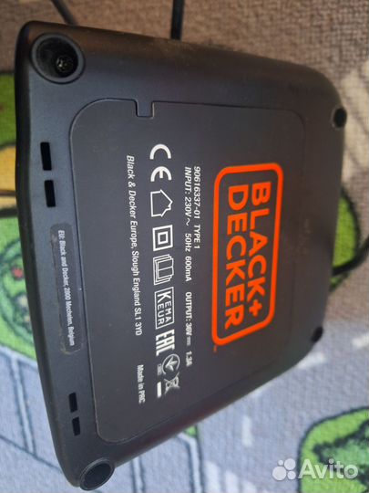 Триммер Black decker