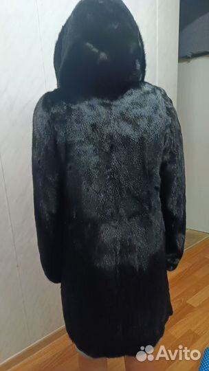 Продам Б/У норковую шубу. В хорошем состоянии