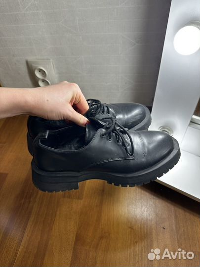 Полуботинки