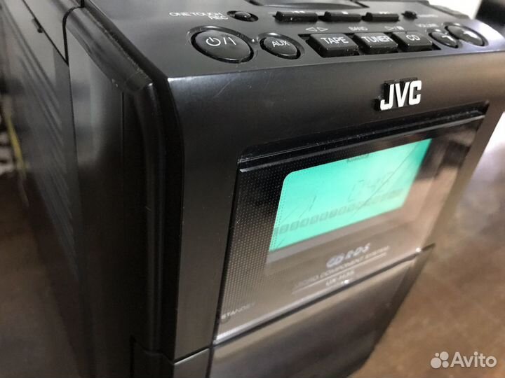 Музыкальный центр JVC