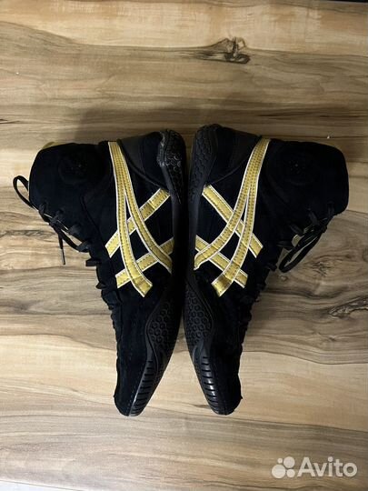 Борцовки asics