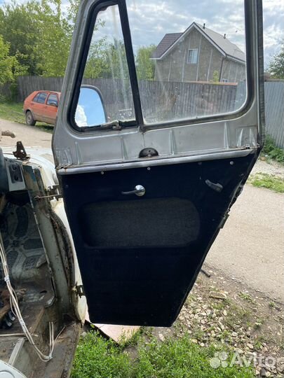 Передняя пассажирская дверь УАЗ 3151 469 в сборе
