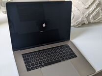 Macbook pro 15 2017 i7 16gb 512