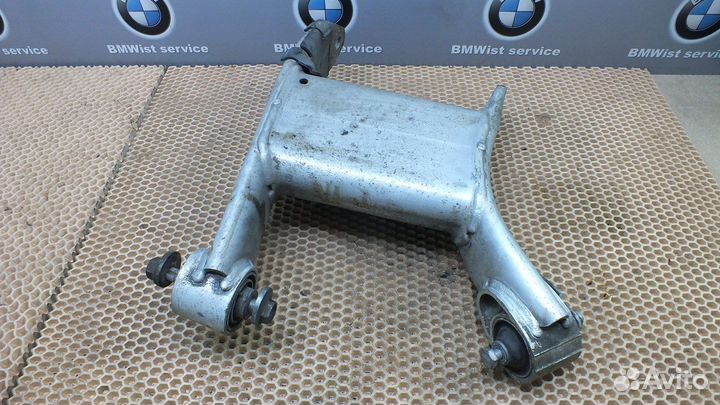 Рычаг задний левый H образный BMW E39