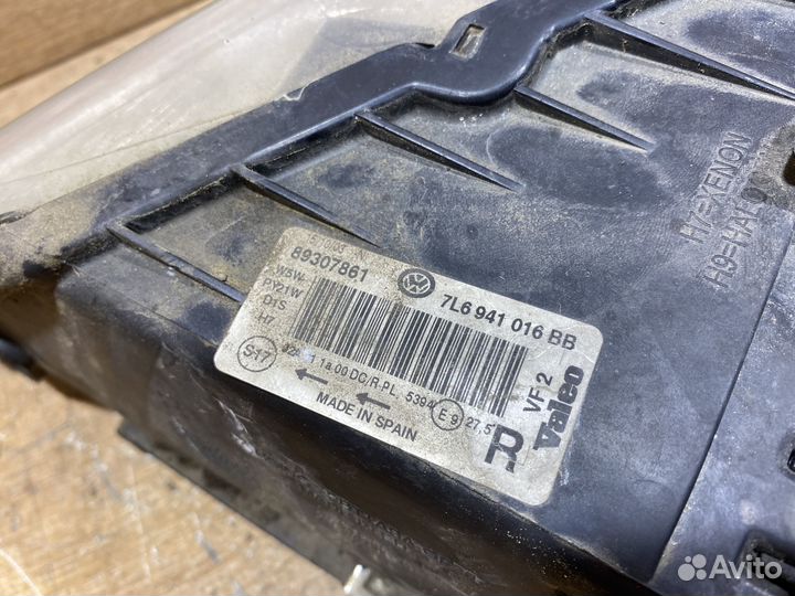 Комплект ксеноновых фар Volkswagen Touareg GP