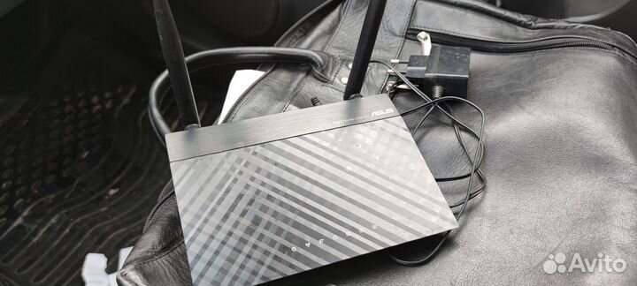 Роутер Wi-Fi asus RT-N12