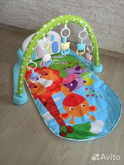 Развивающий коврик с пианино