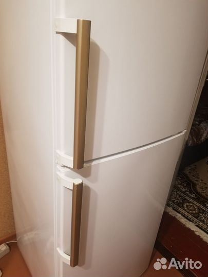 Холодильник Bosch gold edition