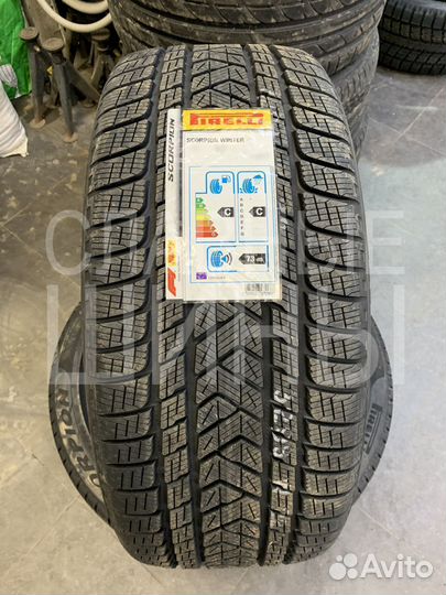 Pirelli Scorpion Winter 315/35 R22 111V