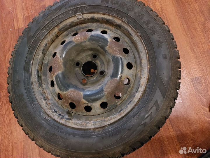 Зимняя резина 195 65 r15, на штамповках