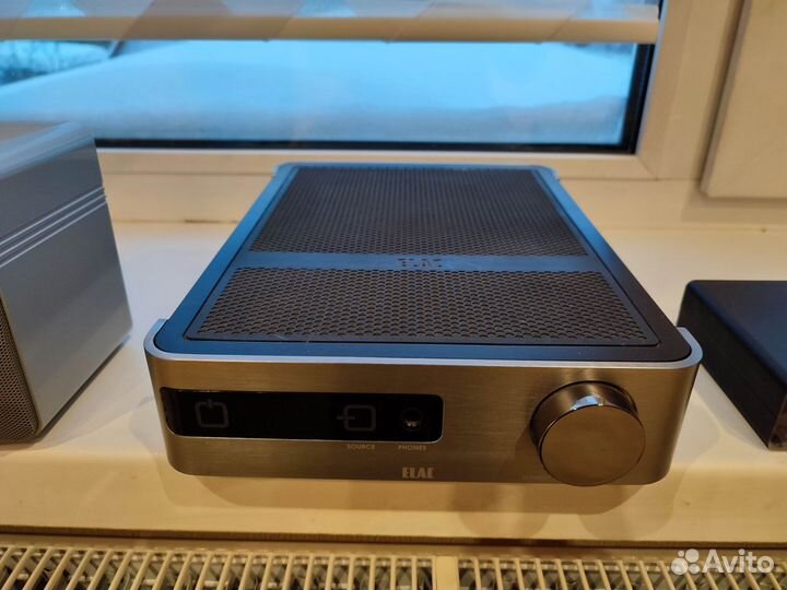 Elac Element+ elac Discovery Connect