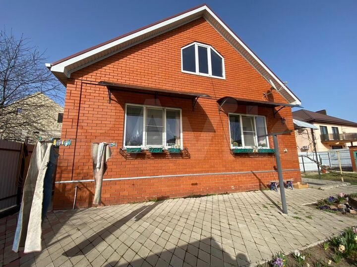 Дом 138 м² на участке 5 сот.